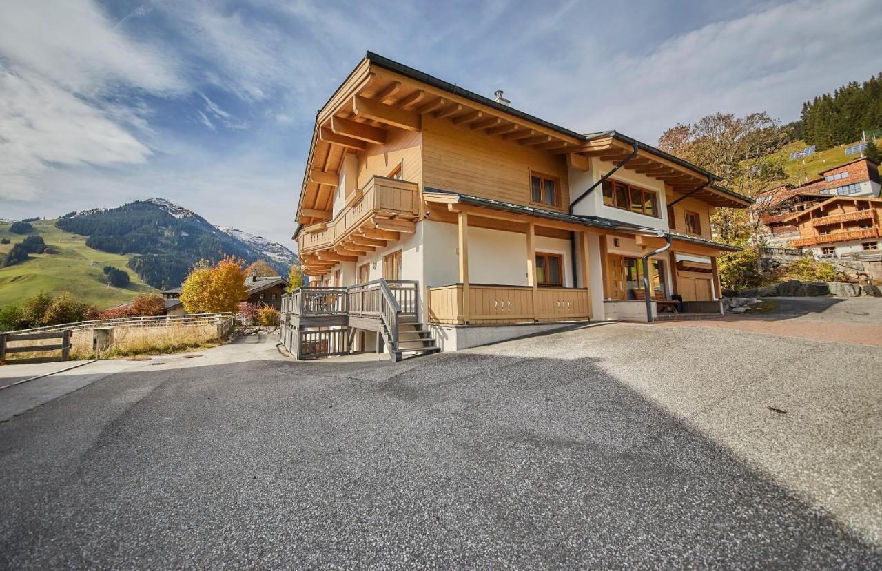Appartements Hollandia Saalbach-Hinterglemm Esterno foto