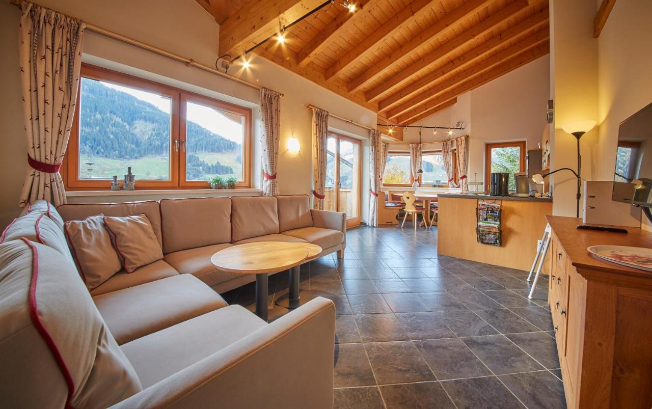 Appartements Hollandia Saalbach-Hinterglemm Esterno foto