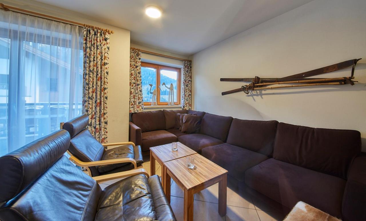 Appartements Hollandia Saalbach-Hinterglemm Esterno foto