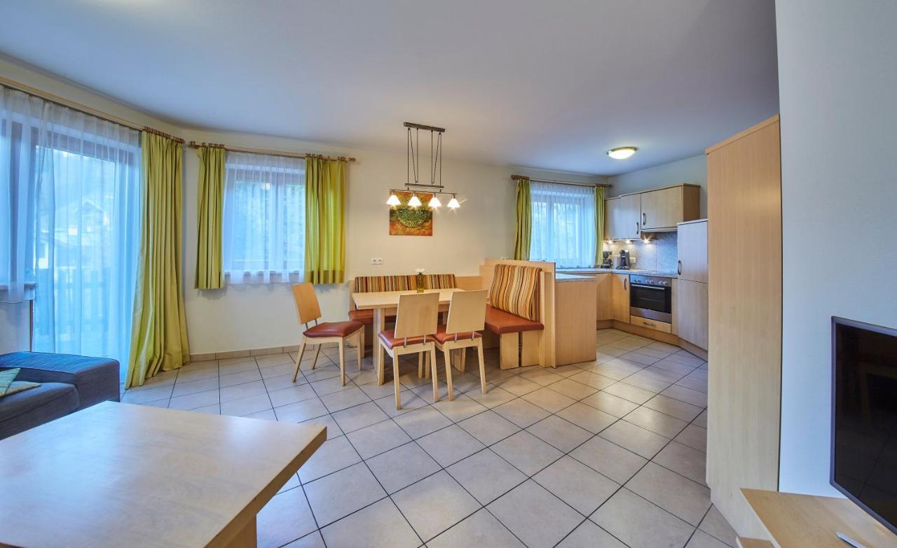 Appartements Hollandia Saalbach-Hinterglemm Esterno foto