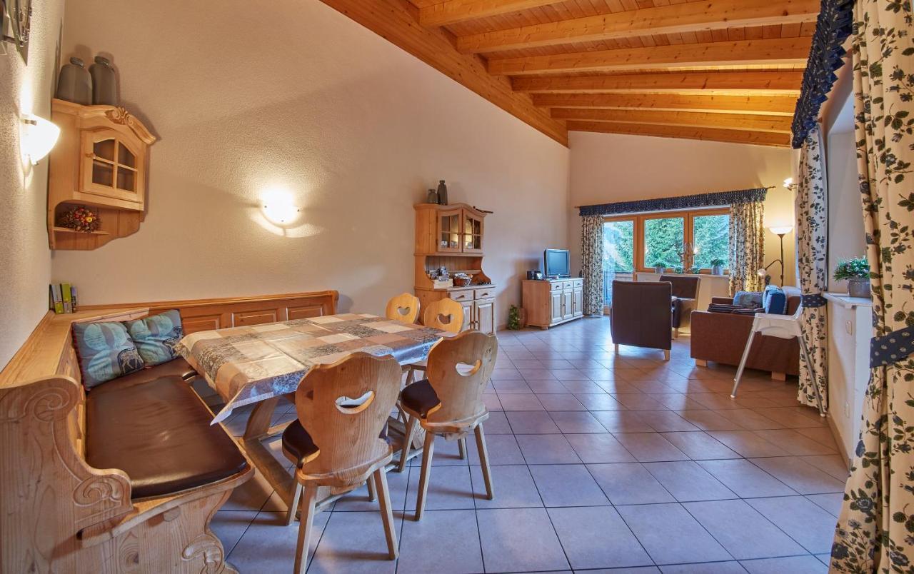 Appartements Hollandia Saalbach-Hinterglemm Esterno foto