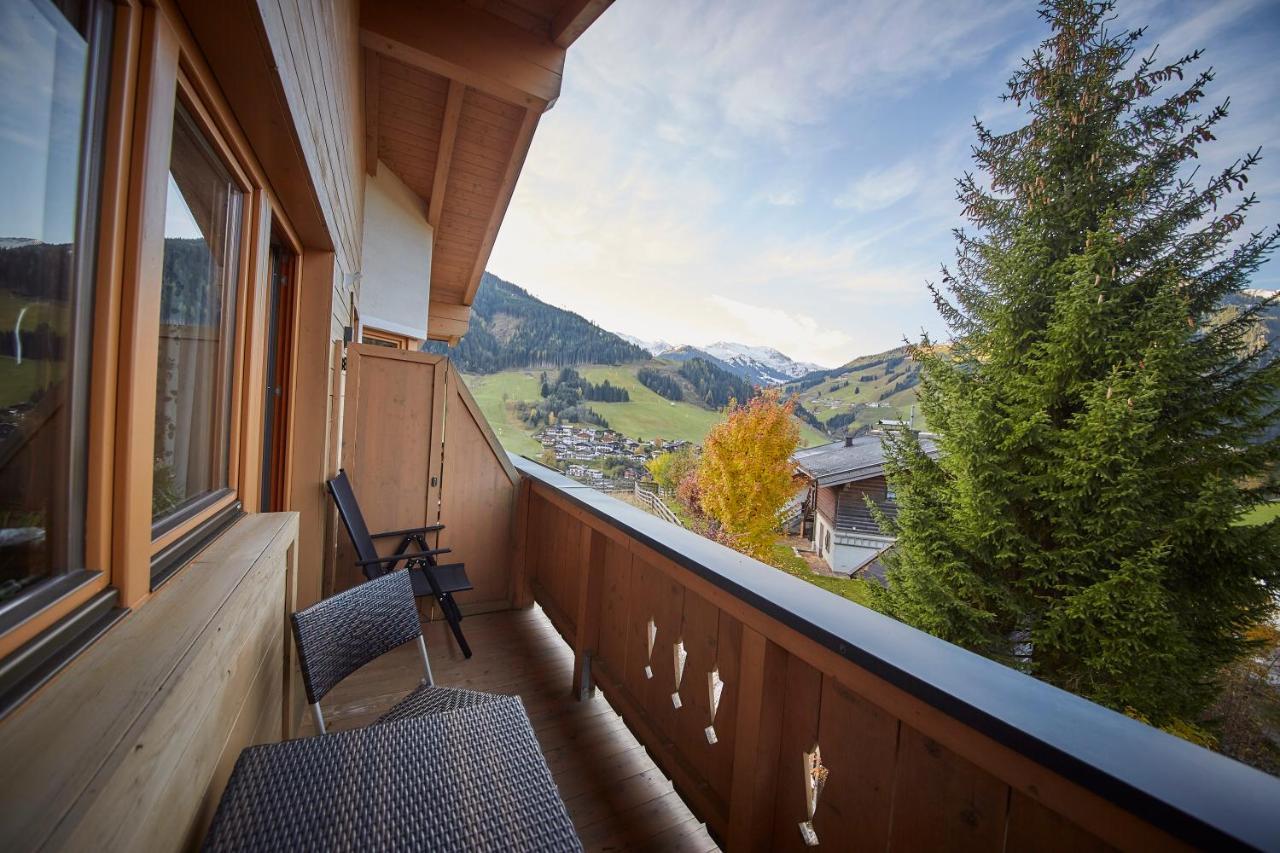 Appartements Hollandia Saalbach-Hinterglemm Esterno foto