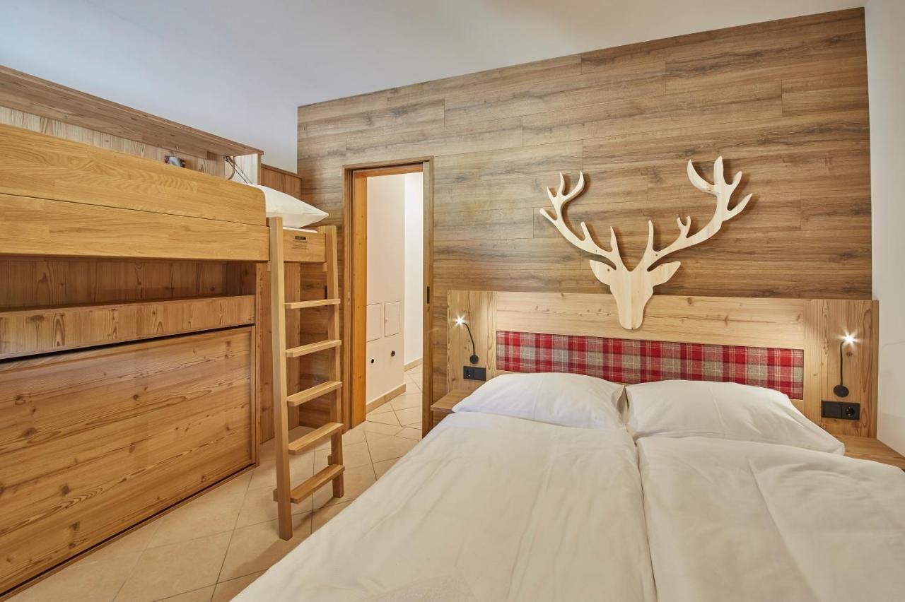 Appartements Hollandia Saalbach-Hinterglemm Esterno foto