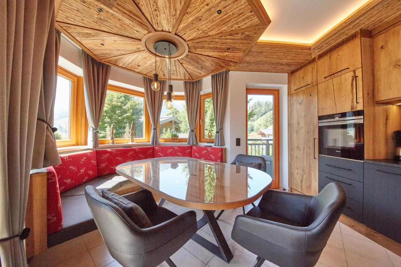Appartements Hollandia Saalbach-Hinterglemm Esterno foto