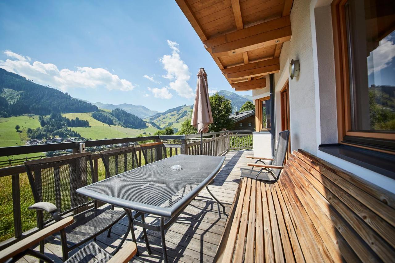 Appartements Hollandia Saalbach-Hinterglemm Esterno foto
