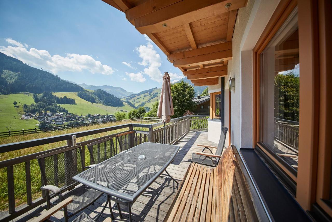 Appartements Hollandia Saalbach-Hinterglemm Esterno foto